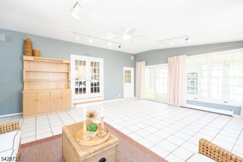 67 Thomas Place Edison NJ 08837