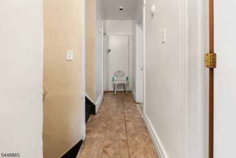 48 Shepard Avenue East Orange NJ 07018