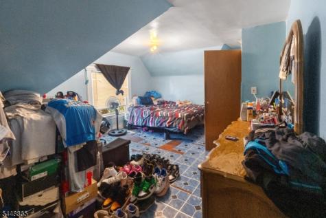 48 Shepard Avenue East Orange NJ 07018
