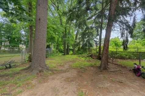 48 Shepard Avenue East Orange NJ 07018