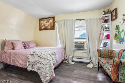 268 Halsted Street East Orange NJ 07018
