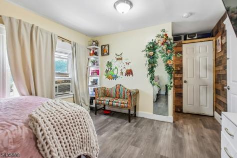 268 Halsted Street East Orange NJ 07018