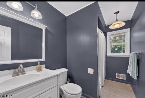 22 Sandra Road East Amwell NJ 08551