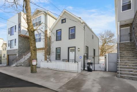 418 S 10th Street Newark NJ 07103