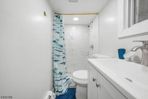 418 S 10th Street Newark NJ 07103