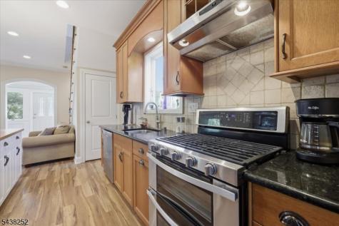 253 Essex Street Long Hill NJ 07980