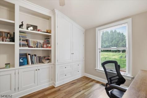 253 Essex Street Long Hill NJ 07980