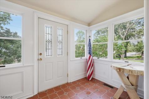 253 Essex Street Long Hill NJ 07980