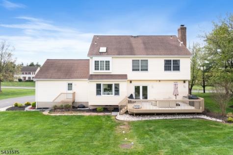 86 Carriage Trail Montgomery NJ 08502