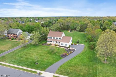 86 Carriage Trail Montgomery NJ 08502