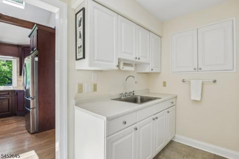152 Lambertville Hq Road Delaware NJ 08559