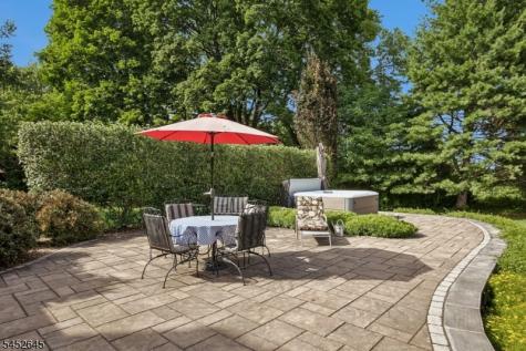 152 Lambertville Hq Road Delaware NJ 08559