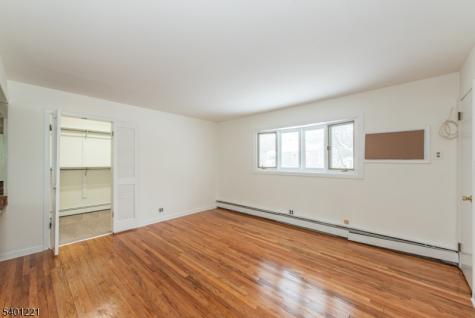 27 Balston Drive Verona NJ 07044