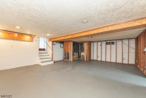 27 Balston Drive Verona NJ 07044