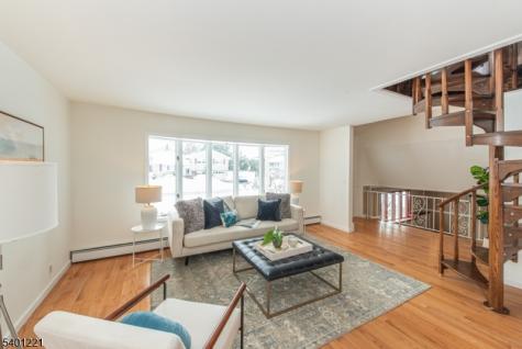 27 Balston Drive Verona NJ 07044