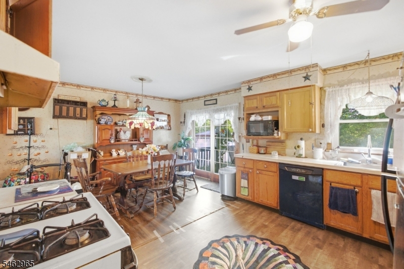 1033 Clinton Avenue South Plainfield NJ 07080