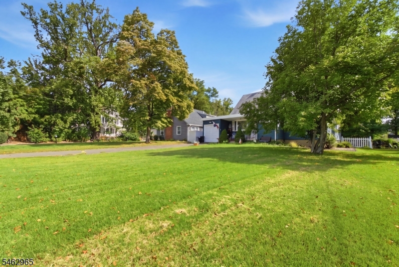 1033 Clinton Avenue South Plainfield NJ 07080