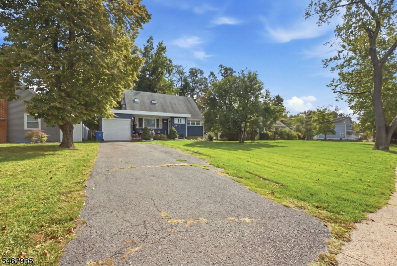 1033 Clinton Avenue South Plainfield NJ 07080