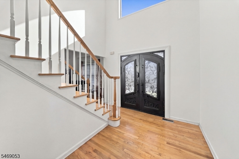 36 Fiume Street Woodbridge NJ 08830