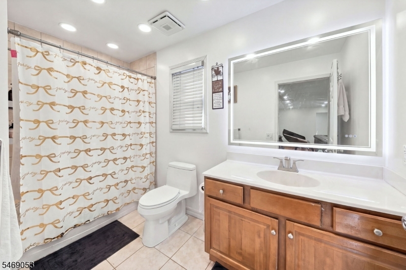 36 Fiume Street Woodbridge NJ 08830