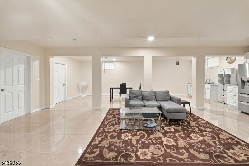 36 Fiume Street Woodbridge NJ 08830