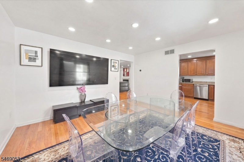 36 Fiume Street Woodbridge NJ 08830