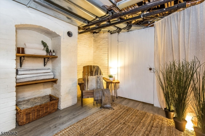 53 Melrose Place Montclair NJ 07042