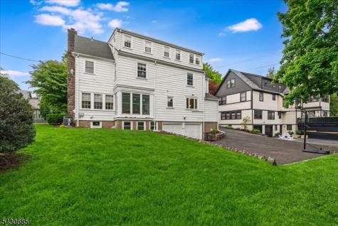 31 The Fairway Montclair NJ 07043