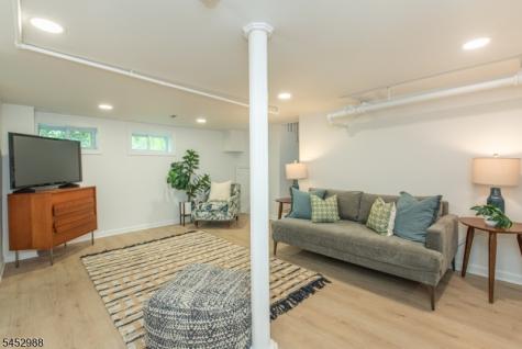 22 Euclid Place Montclair NJ 07042