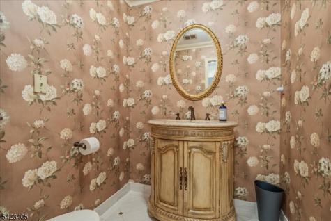 5 Edgehill Road West Orange NJ 07052