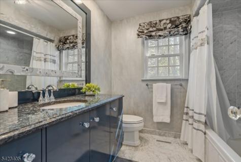 5 Edgehill Road West Orange NJ 07052