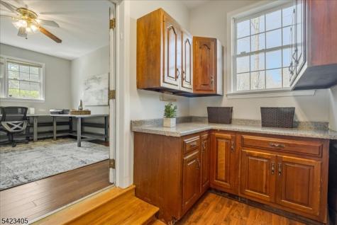 5 Edgehill Road West Orange NJ 07052