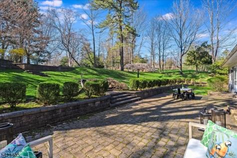 5 Edgehill Road West Orange NJ 07052