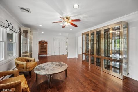 39 Wingate Drive Livingston NJ 07039