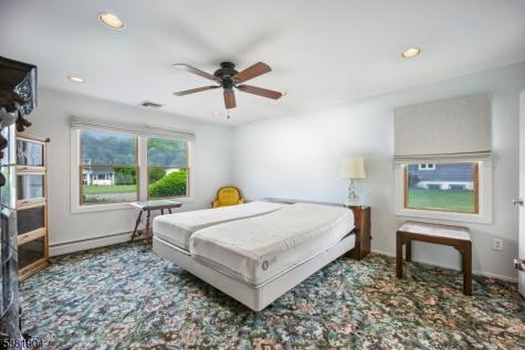 39 Wingate Drive Livingston NJ 07039