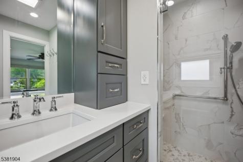 39 Wingate Drive Livingston NJ 07039