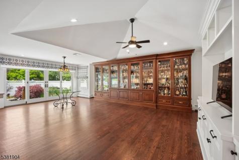 39 Wingate Drive Livingston NJ 07039