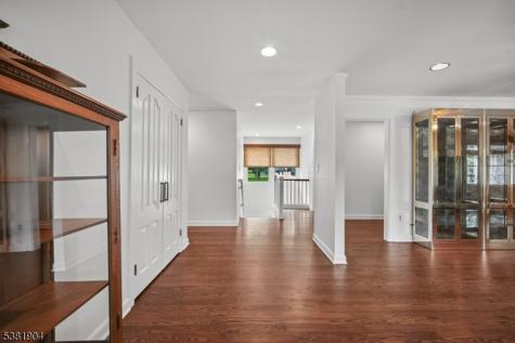 39 Wingate Drive Livingston NJ 07039
