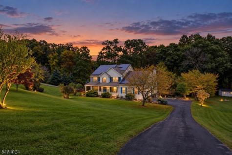18 Cornerstone Drive Allamuchy NJ 07840