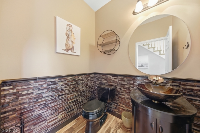 18 Cornerstone Drive Allamuchy NJ 07840