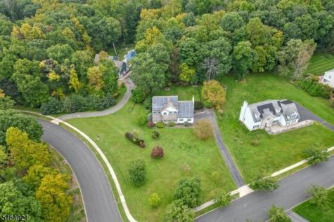 18 Cornerstone Drive Allamuchy NJ 07840