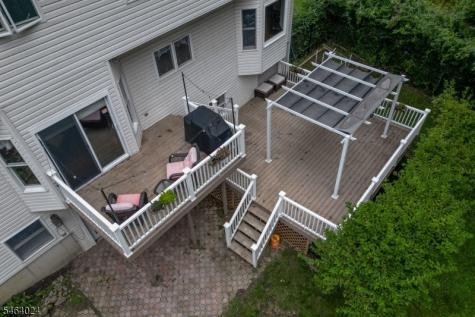 18 Cornerstone Drive Allamuchy NJ 07840