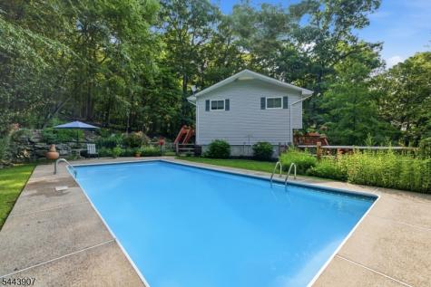78 River Road Mount Olive NJ 07836
