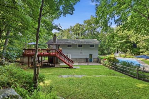 78 River Road Mount Olive NJ 07836