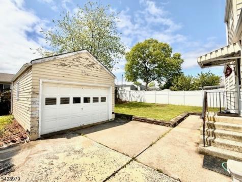 8 Blake Avenue Franklin NJ 08873