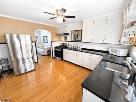 8 Blake Avenue Franklin NJ 08873