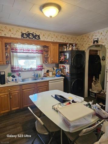 215 W 2nd Street Clifton NJ 07011