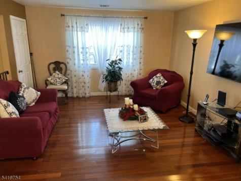 415 Wheatsheaf Road Roselle NJ 07203