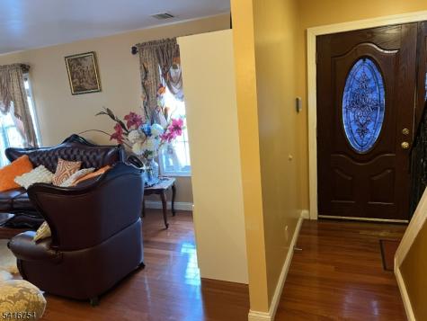 415 Wheatsheaf Road Roselle NJ 07203