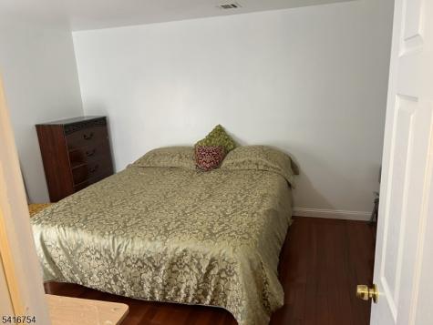 415 Wheatsheaf Road Roselle NJ 07203